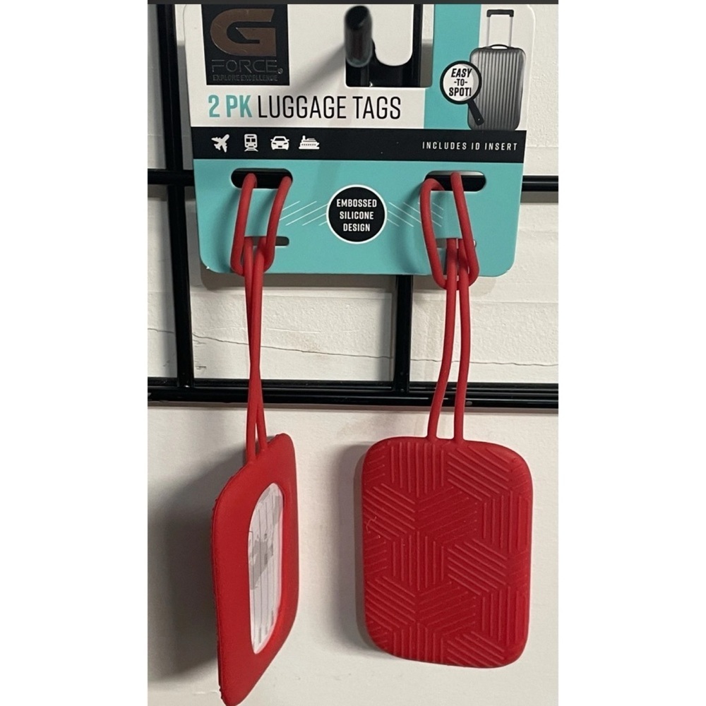 G FORCE Set of 2 Red Rectangle Luggage Tags Embossed Silicone 2.5" x 3" - Picture 3 of 3